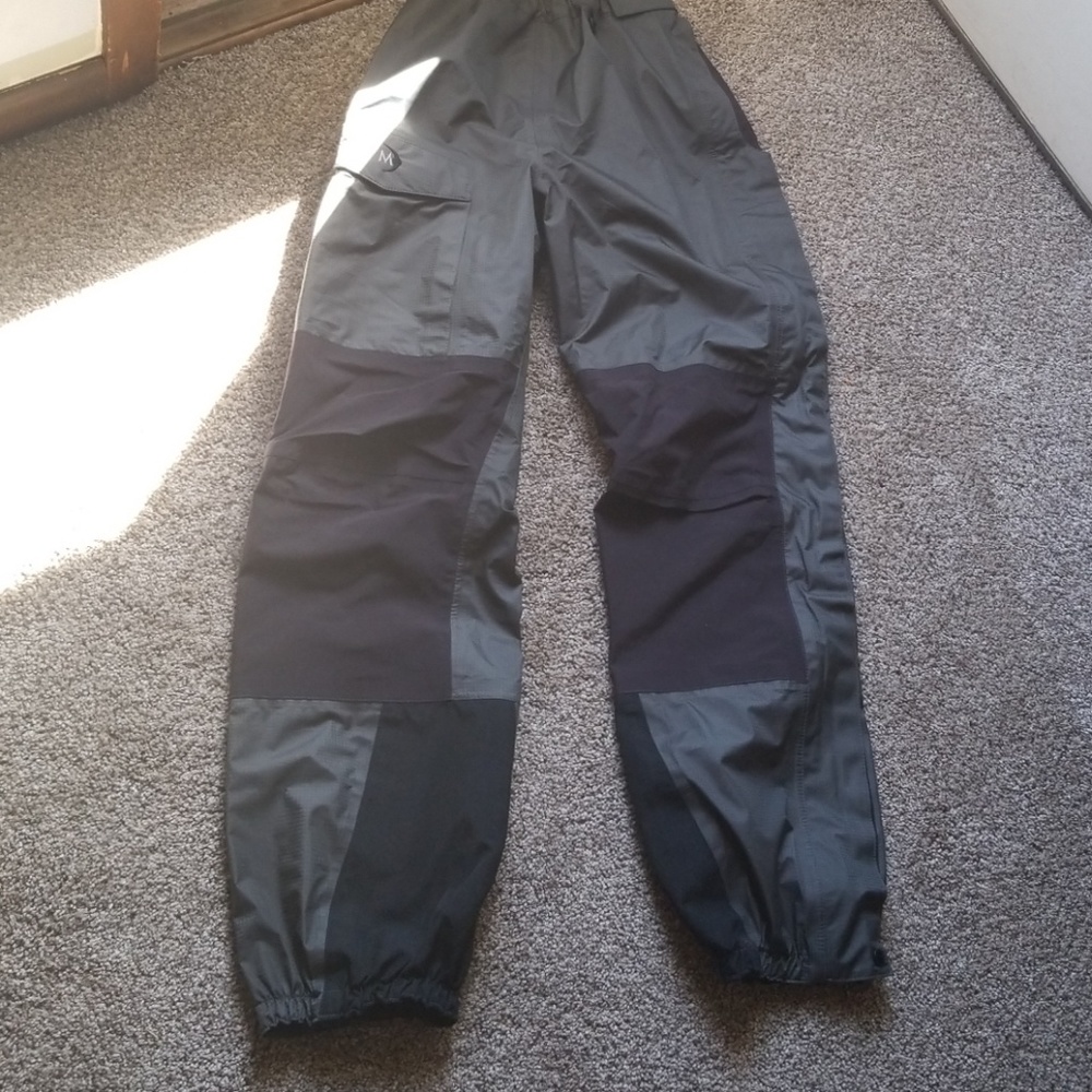 Gor-tex Moonstone brand medium